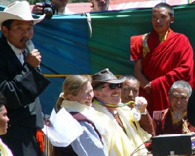 Helen Cawley and Michael Schmidt at Tengboche, 2003